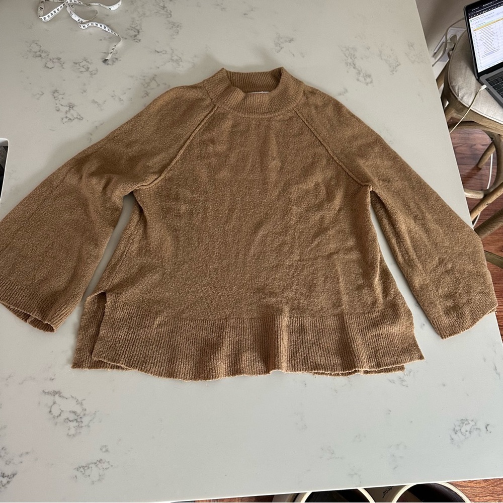 Calvin Klein Tunic Sweater Bell Sleeves Size M-C31